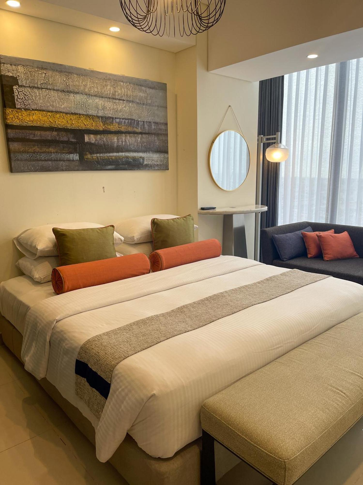Verdela Pollux Meisterstadt Batam Apartement ภายนอก รูปภาพ